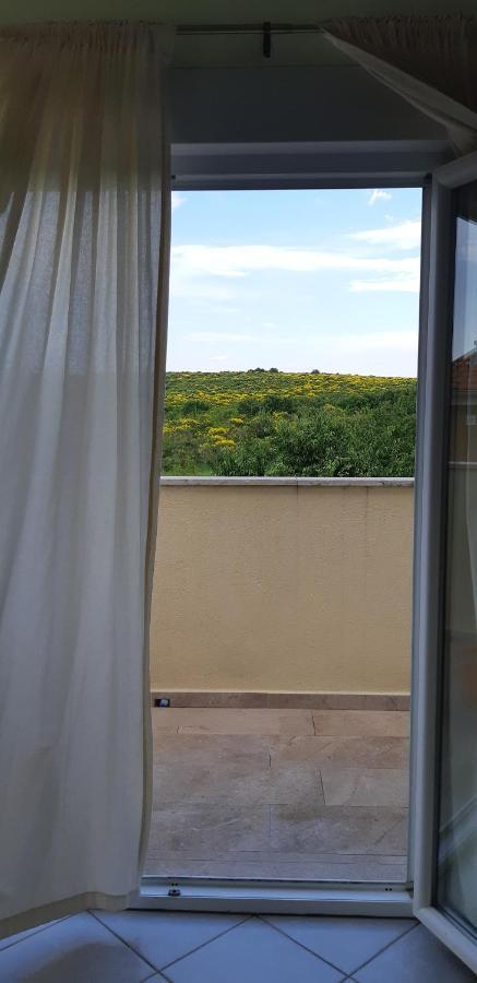 Apartmans Sun & Moon Zambratija  Exteriér fotografie